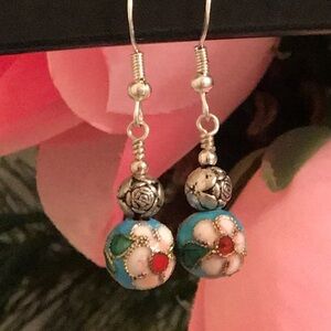 🔥ON SALE🔥3/$30🔥 💖 LA Design💖Handmade Earrings